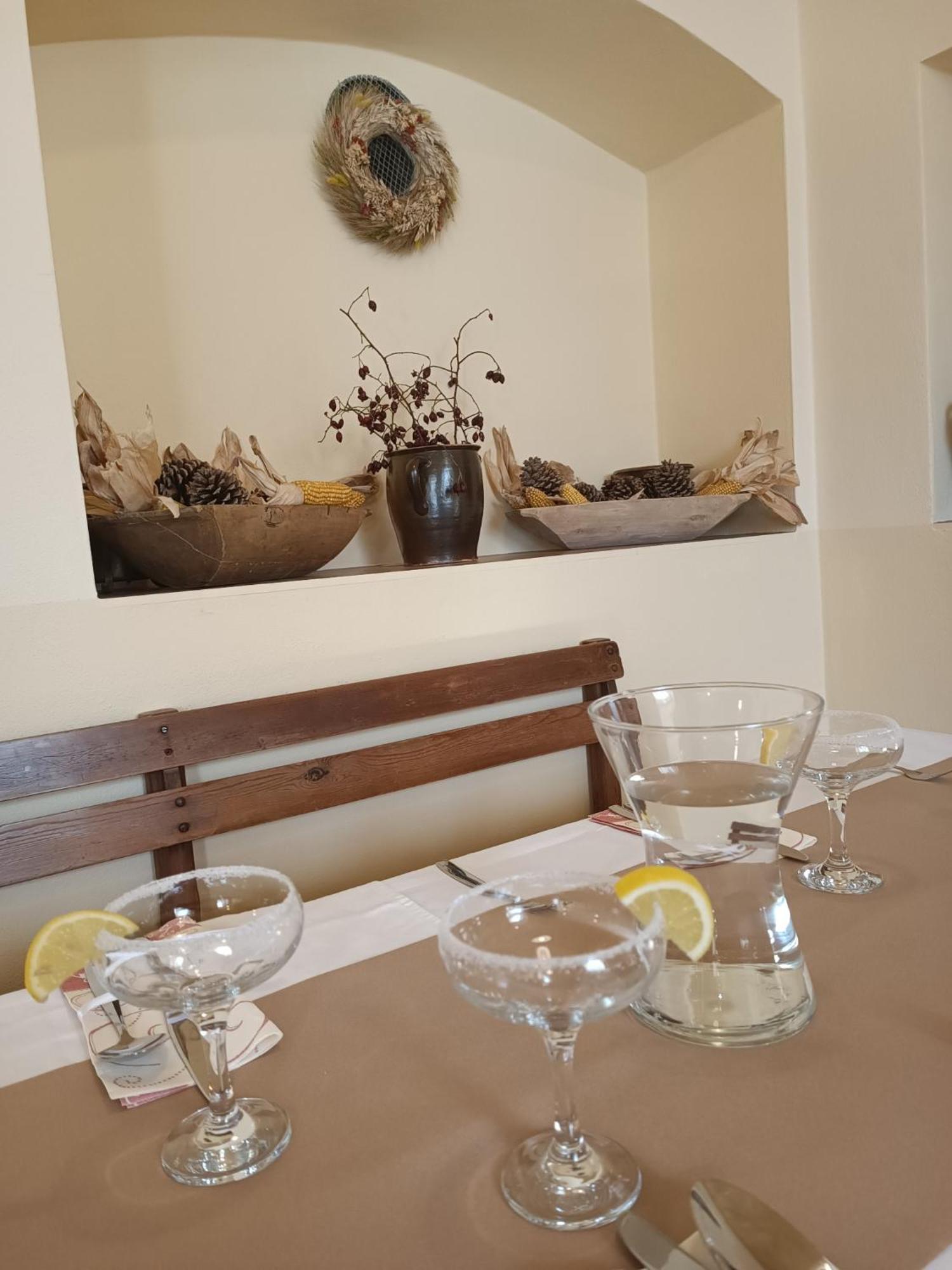 Penzion U Svarcu Zduchovice Екстериор снимка